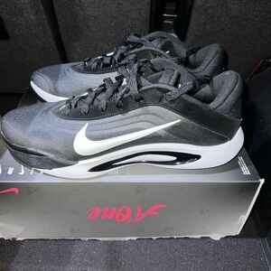 Nike Women's A'One TB Basketball Shoes Black White Size 13.5W/12M No Lid